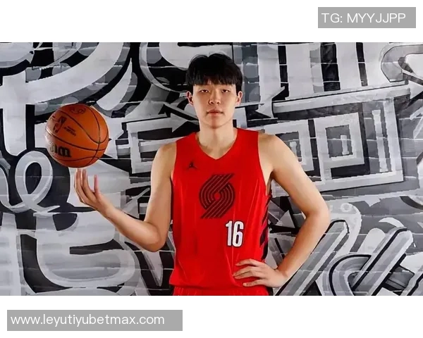 新秀杨瀚森加入发展联盟的背后故事与媒体人的深度解析