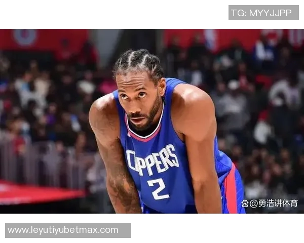 小卡强调季前赛与训练相似强调防守体系的重要性与持续打磨