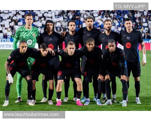 2025年全球球衣销售数据揭晓皇马巴萨稳居前二迈阿密第五利雅得胜利第十 2025年全球球衣销售数据揭晓皇马巴萨稳居前二迈阿密第五利雅得胜利第十